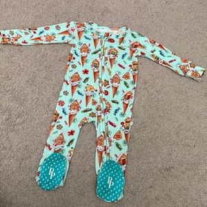 Posh Peanut Zippered Footie